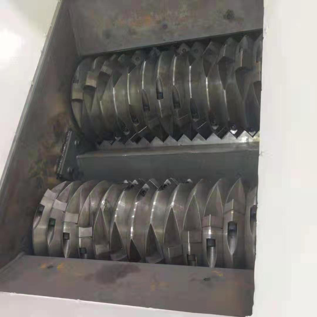 單軸撕碎機(jī)